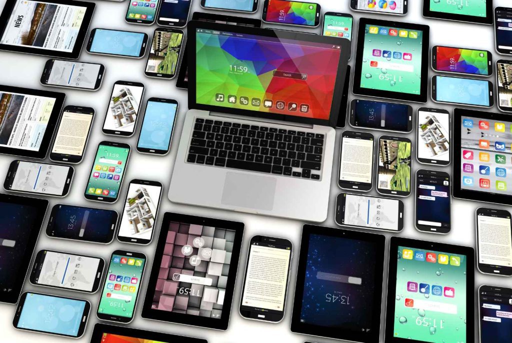 Qué es una casa automatizada y cómo funciona la electrónica e informática en ella