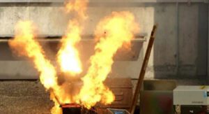 Consecuencias de invertir los polos de la batería: Descubre qué sucede 3 explosion de una bateria debido a inversion de polos