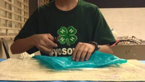 Unir plásticos con calor: la forma fácil y efectiva 22 imagen de dos piezas de plastico fusionandose con calor