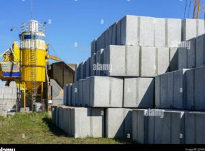 Pesos y medidas: ¿Cuánto pesa 1 m3 de hormigón armado? 13 imagen de un cubo de hormigon armado