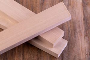 madera hinchandose bajo el calor