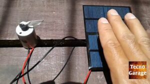 Cómo hacer funcionar un motor con un panel solar: guía paso a paso 10 motor conectado a un panel solar