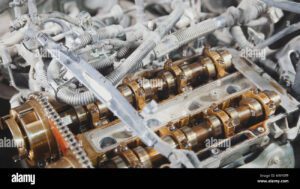 motor de combustion interna desmontado