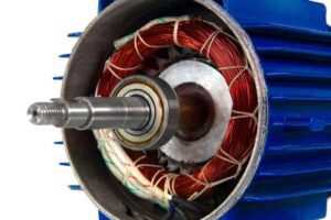 Motor eléctrico: sentido de giro y aplicaciones sorprendentes 2 motor electrico girando en direccion opuesta