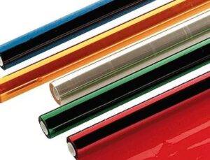 rollo de papel celofan en diferentes colores