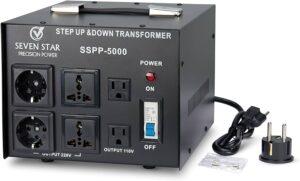 transformador electrico con cables y enchufes 1